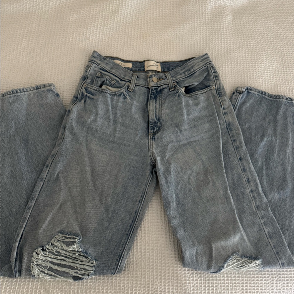 Universal Thread Blue Denim Jeans